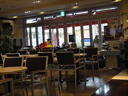 F1 PIT STOP CAFE[F1sbgXgbvJtF]iZ{؁j